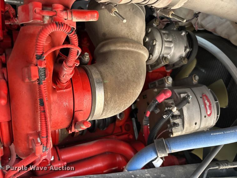 image for item YA3267 2022 Kenworth T880 semi truck