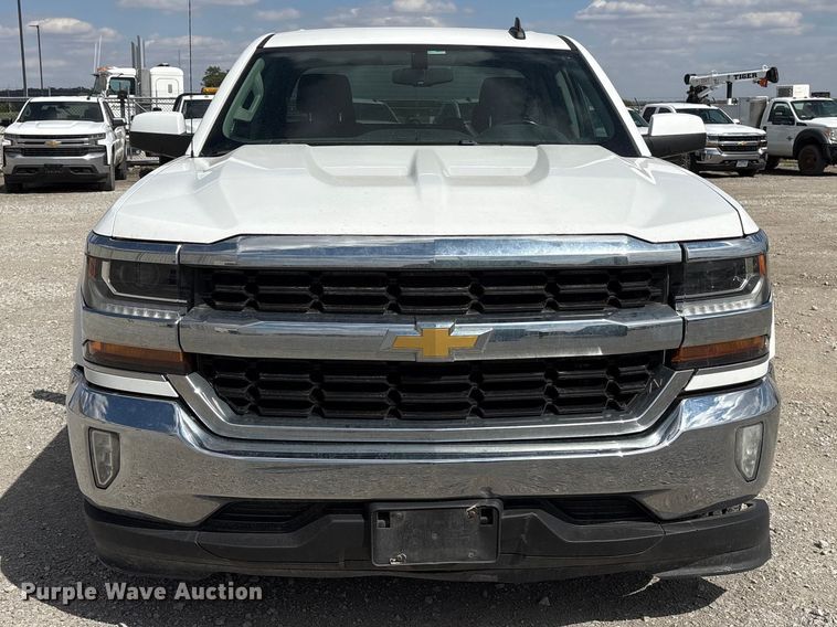image for item DO5202 2018 Chevrolet Silverado 1500 LS Crew Cab pickup truck