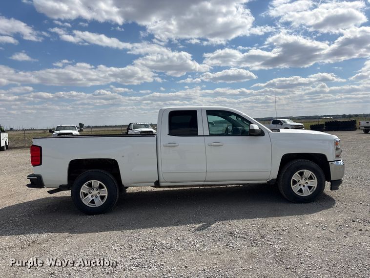 image for item DO5202 2018 Chevrolet Silverado 1500 LS Crew Cab pickup truck