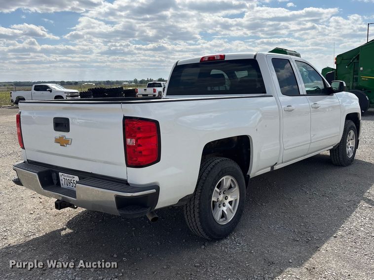 image for item DO5202 2018 Chevrolet Silverado 1500 LS Crew Cab pickup truck