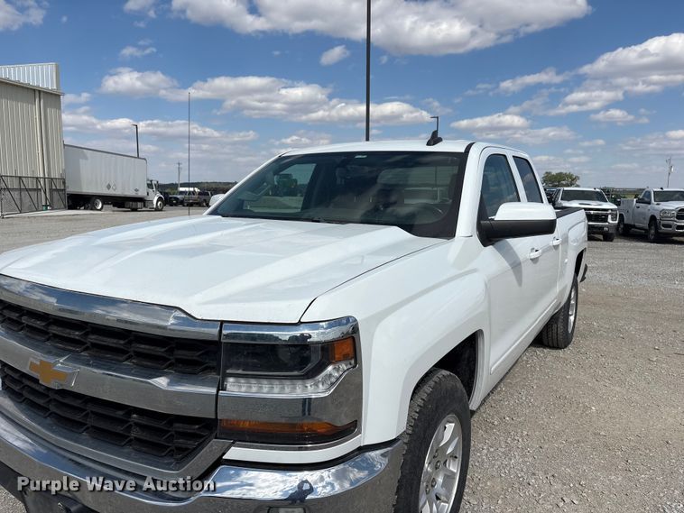image for item DO5202 2018 Chevrolet Silverado 1500 LS Crew Cab pickup truck