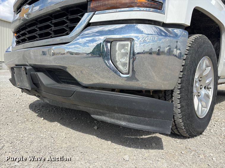 image for item DO5202 2018 Chevrolet Silverado 1500 LS Crew Cab pickup truck