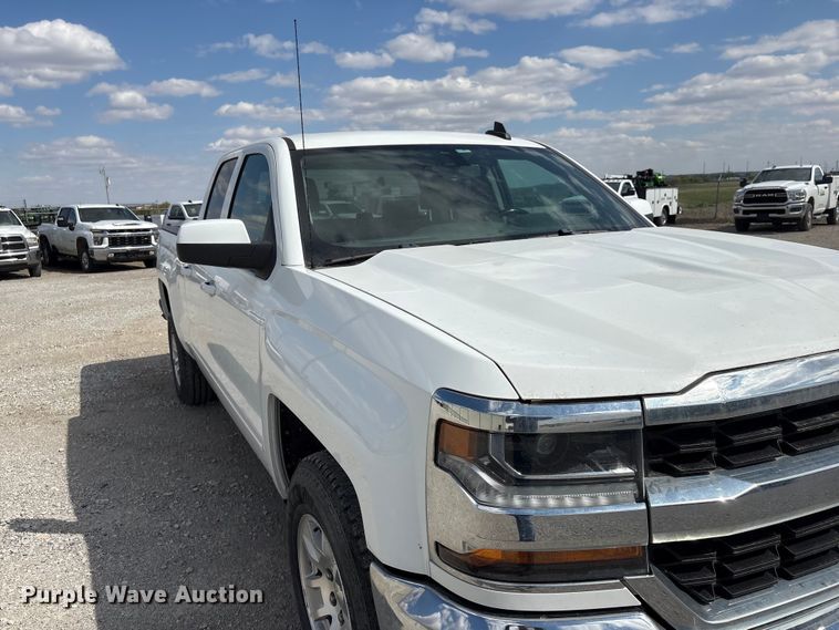 image for item DO5202 2018 Chevrolet Silverado 1500 LS Crew Cab pickup truck