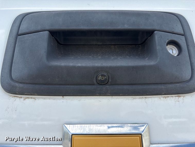 image for item DO5202 2018 Chevrolet Silverado 1500 LS Crew Cab pickup truck