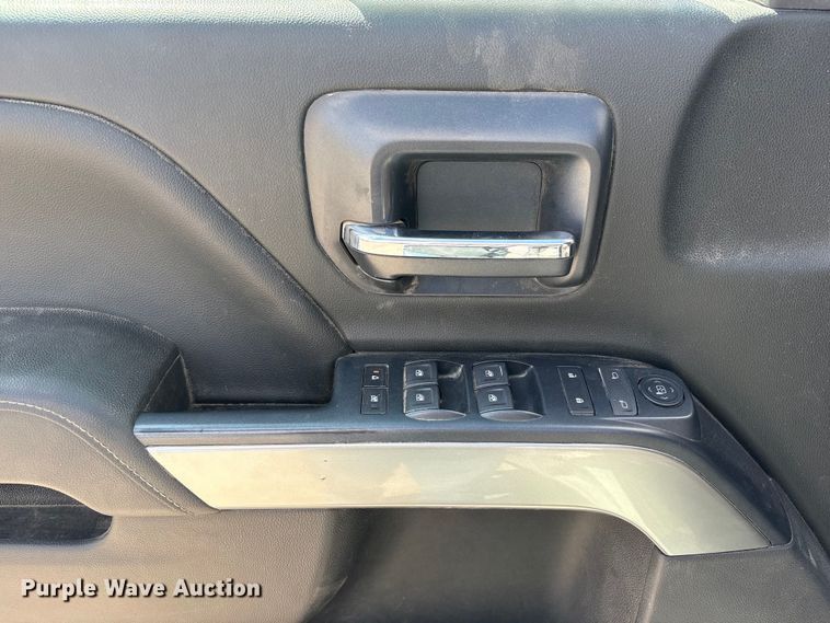 image for item DO5202 2018 Chevrolet Silverado 1500 LS Crew Cab pickup truck