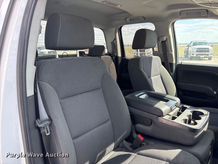 image for item DO5202 2018 Chevrolet Silverado 1500 LS Crew Cab pickup truck