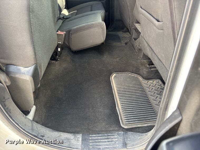 image for item DO5202 2018 Chevrolet Silverado 1500 LS Crew Cab pickup truck