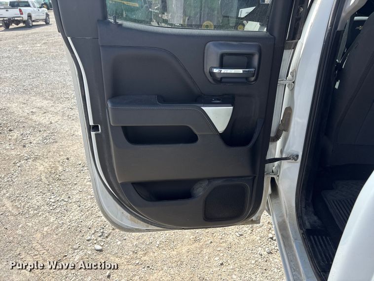 image for item DO5202 2018 Chevrolet Silverado 1500 LS Crew Cab pickup truck