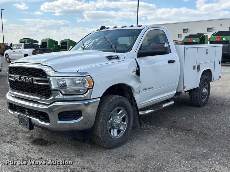 image for item DO5203 2019 RAM 2500 utility bed pickup truck