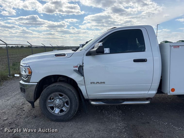 image for item DO5203 2019 RAM 2500 utility bed pickup truck