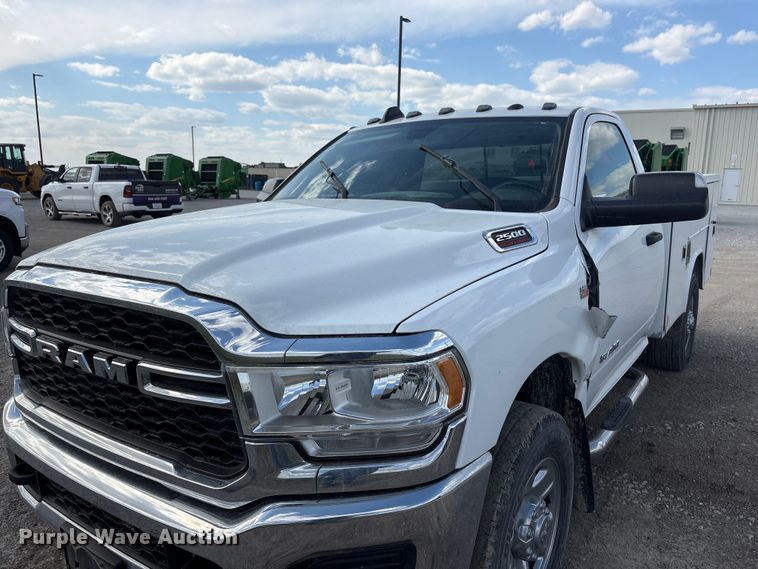 image for item DO5203 2019 RAM 2500 utility bed pickup truck