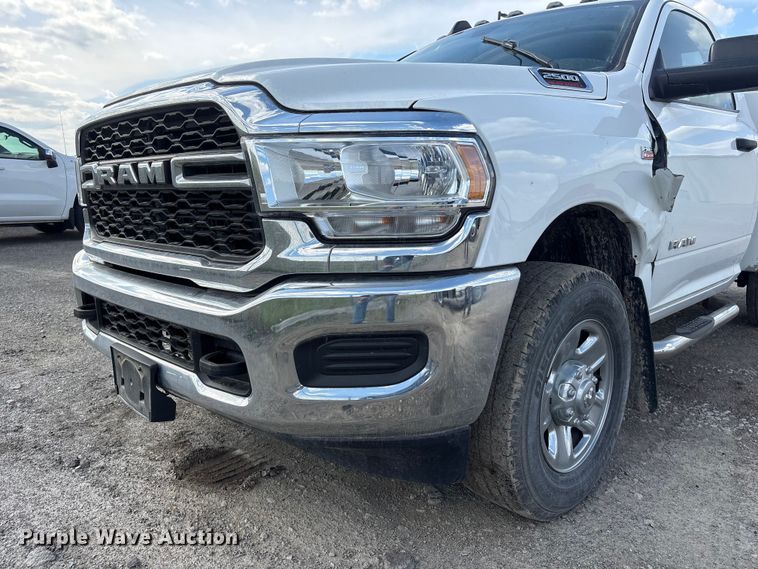 image for item DO5203 2019 RAM 2500 utility bed pickup truck