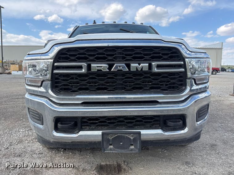 image for item DO5203 2019 RAM 2500 utility bed pickup truck