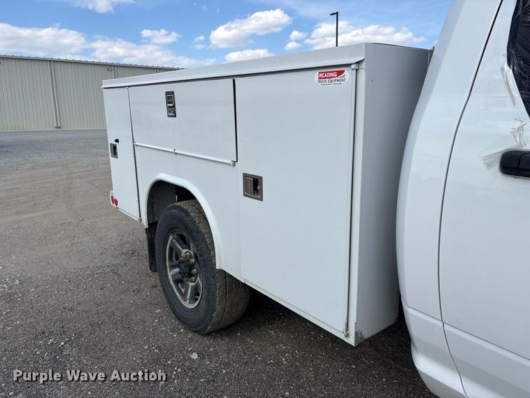 image for item DO5203 2019 RAM 2500 utility bed pickup truck