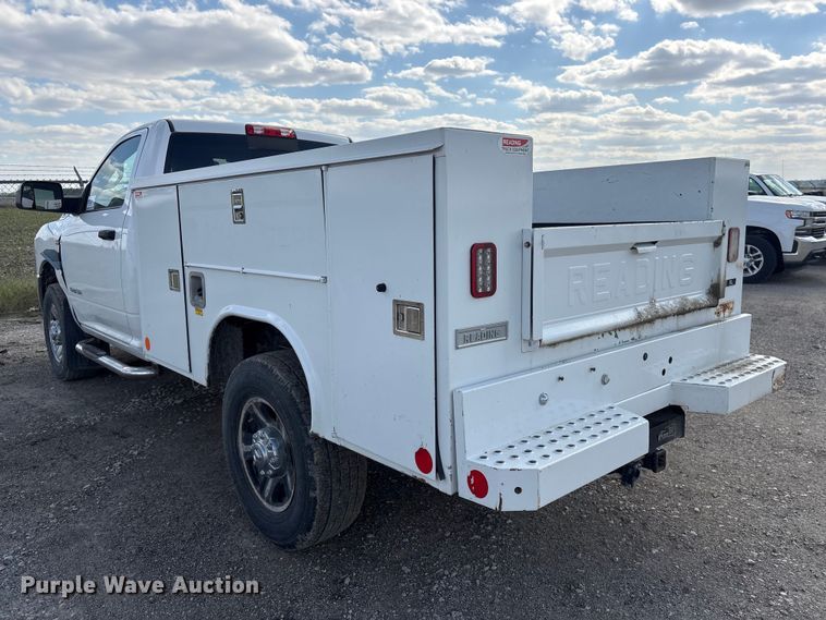 image for item DO5203 2019 RAM 2500 utility bed pickup truck