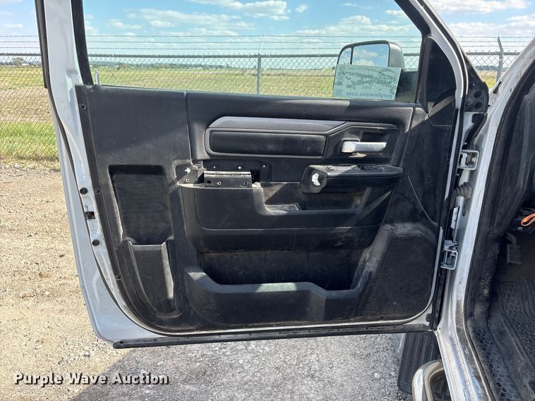 image for item DO5203 2019 RAM 2500 utility bed pickup truck