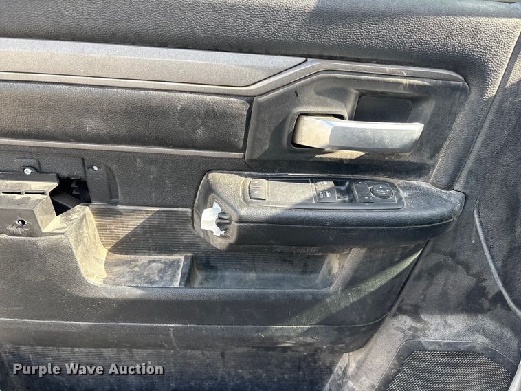 image for item DO5203 2019 RAM 2500 utility bed pickup truck