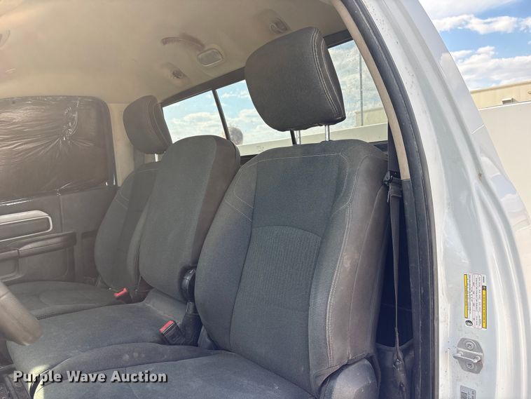 image for item DO5203 2019 RAM 2500 utility bed pickup truck