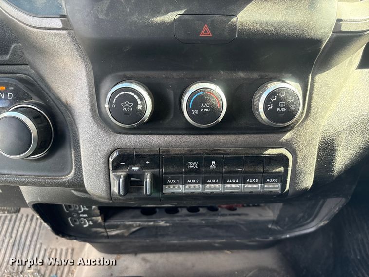 image for item DO5203 2019 RAM 2500 utility bed pickup truck
