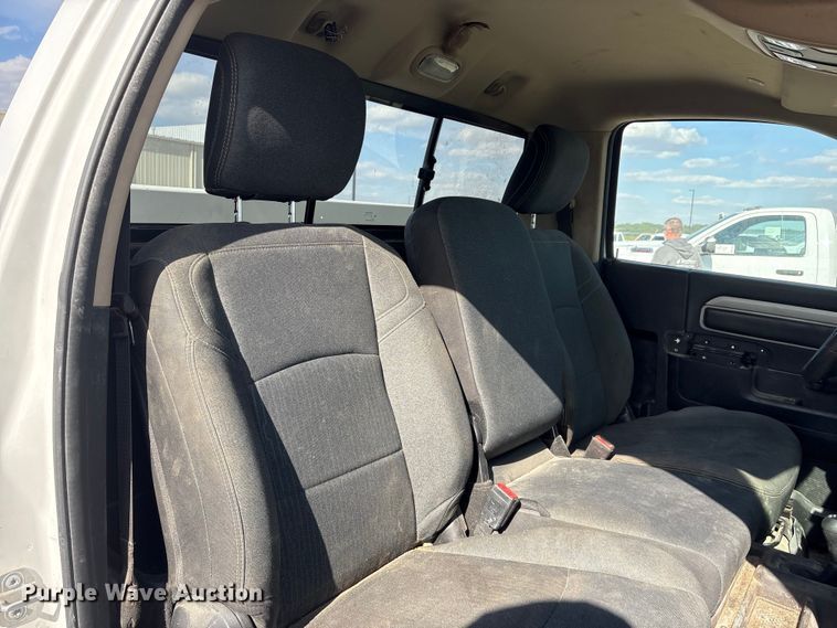 image for item DO5203 2019 RAM 2500 utility bed pickup truck