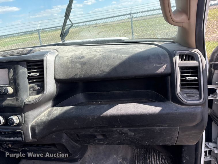 image for item DO5203 2019 RAM 2500 utility bed pickup truck