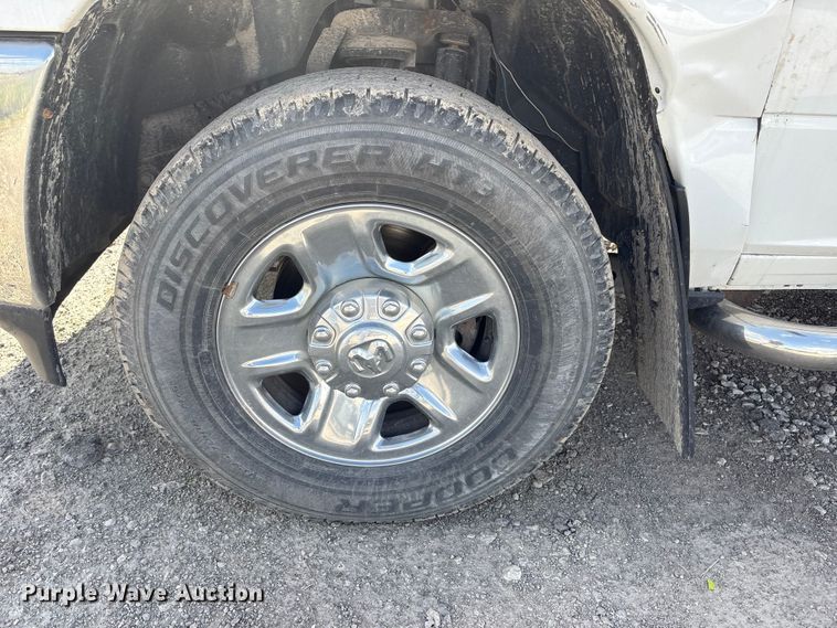 image for item DO5203 2019 RAM 2500 utility bed pickup truck