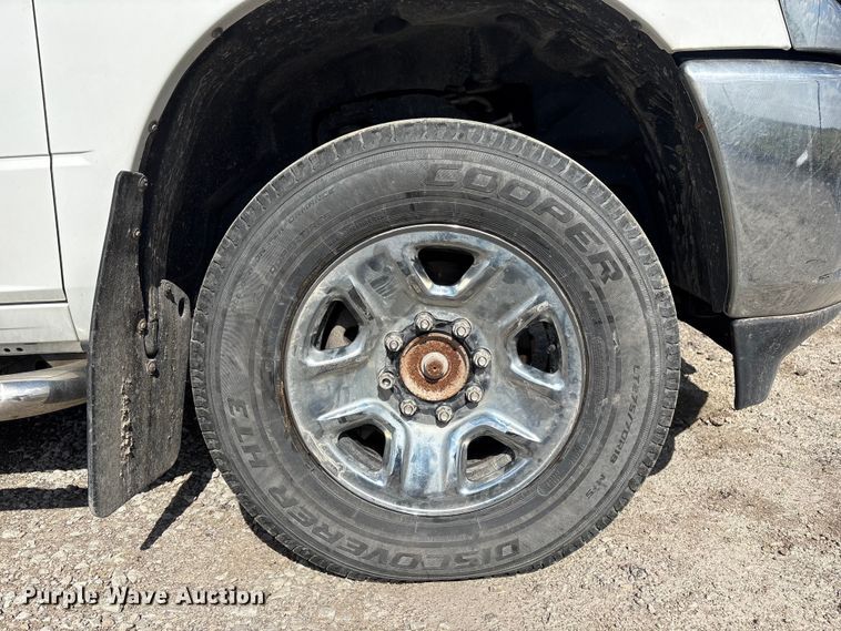 image for item DO5203 2019 RAM 2500 utility bed pickup truck