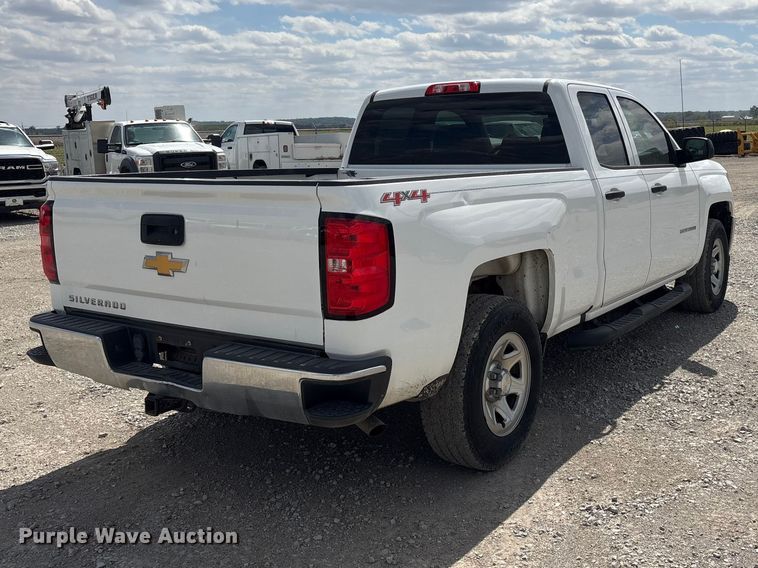 image for item DO5204 2017 Chevrolet Silverado 1500 Crew Cab pickup truck