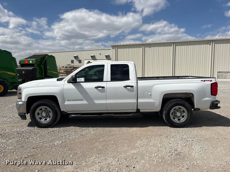 image for item DO5204 2017 Chevrolet Silverado 1500 Crew Cab pickup truck