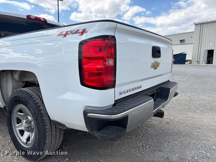image for item DO5204 2017 Chevrolet Silverado 1500 Crew Cab pickup truck