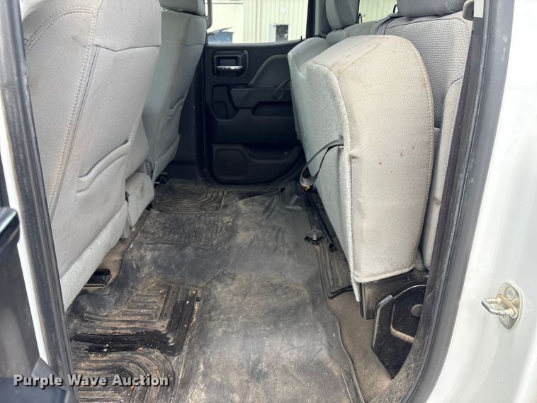 image for item DO5204 2017 Chevrolet Silverado 1500 Crew Cab pickup truck