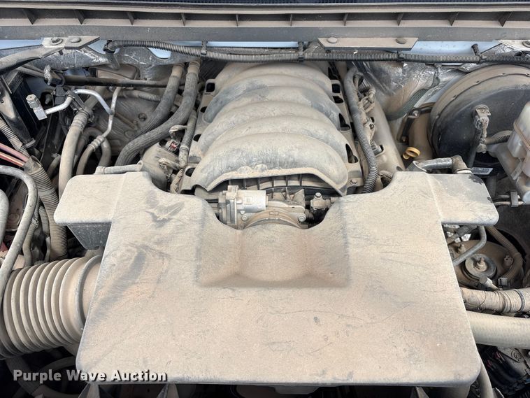 image for item DO5204 2017 Chevrolet Silverado 1500 Crew Cab pickup truck