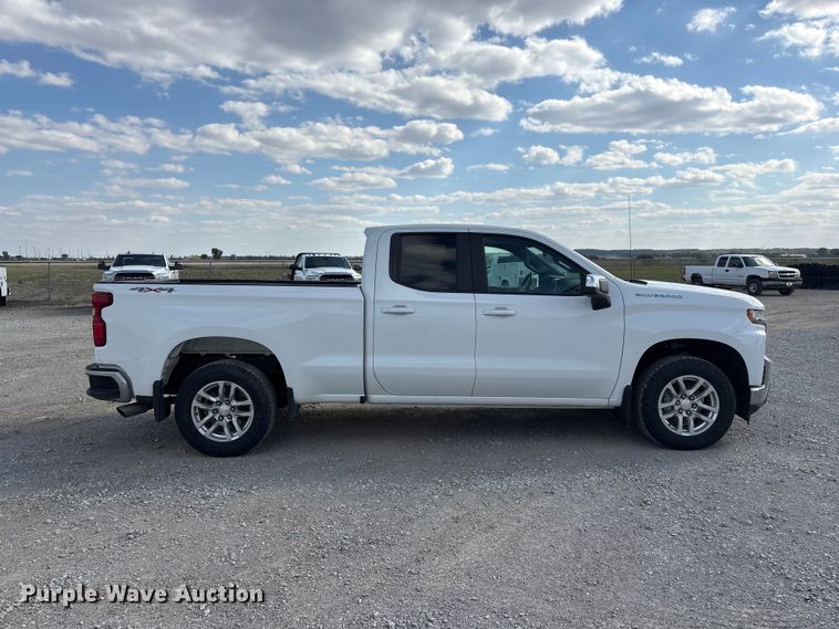 image for item DO5206 2020 Chevrolet Silverado 1500 Crew Cab pickup truck