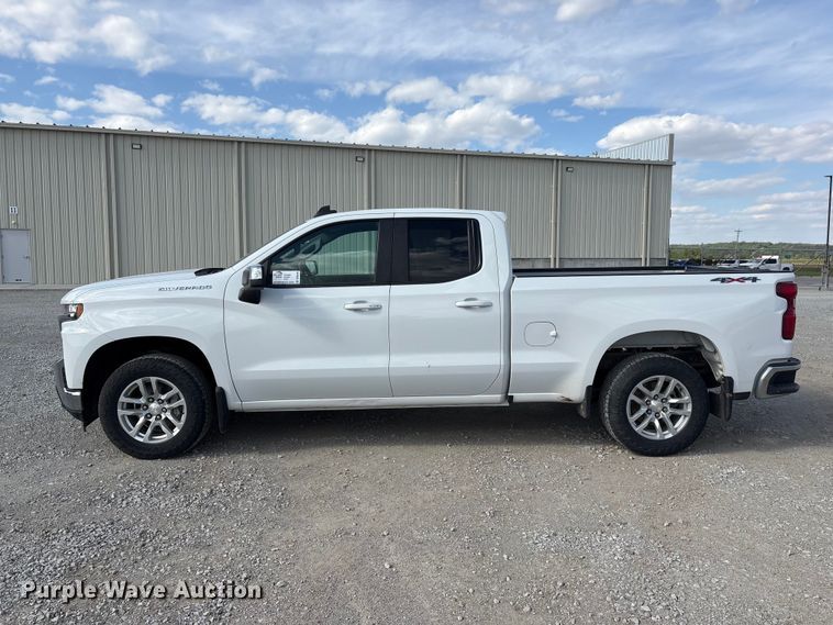 image for item DO5206 2020 Chevrolet Silverado 1500 Crew Cab pickup truck