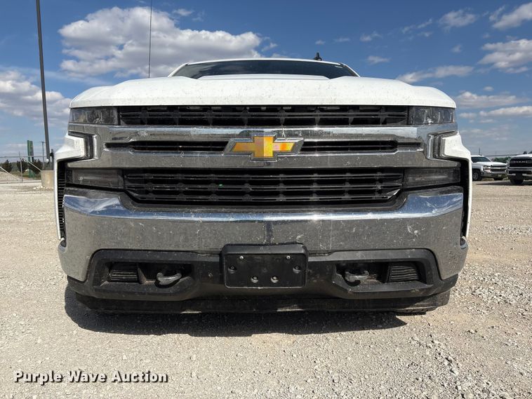 image for item DO5206 2020 Chevrolet Silverado 1500 Crew Cab pickup truck
