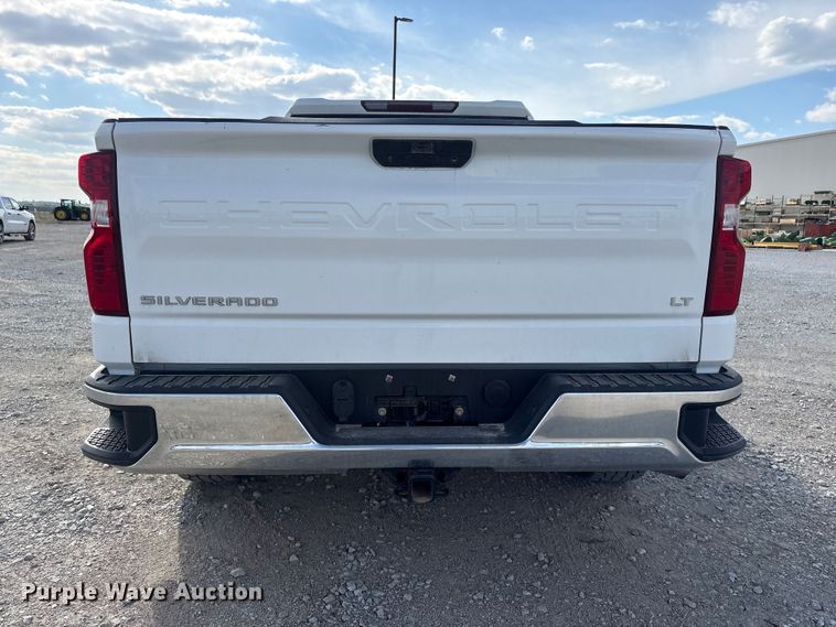 image for item DO5206 2020 Chevrolet Silverado 1500 Crew Cab pickup truck