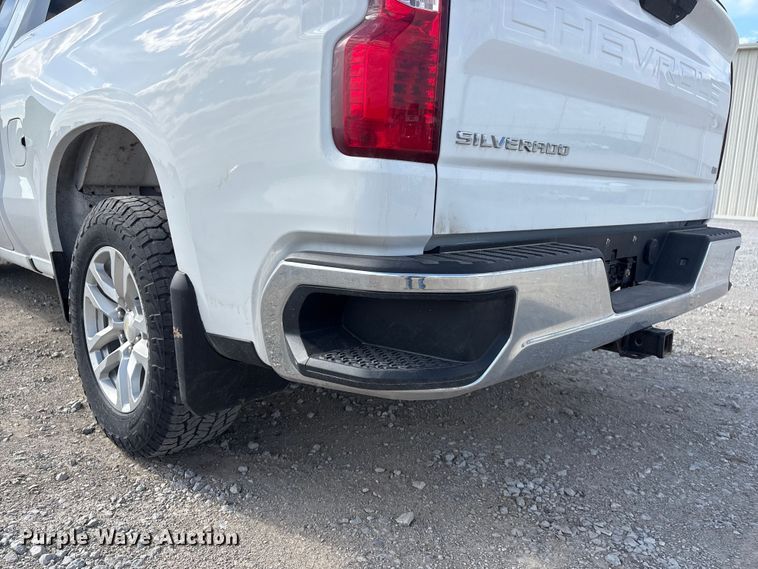 image for item DO5206 2020 Chevrolet Silverado 1500 Crew Cab pickup truck