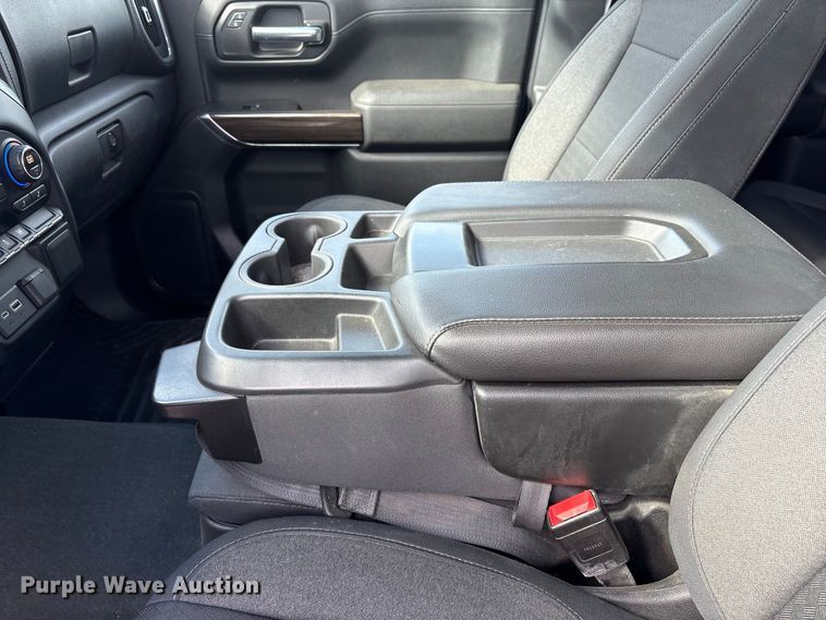 image for item DO5206 2020 Chevrolet Silverado 1500 Crew Cab pickup truck