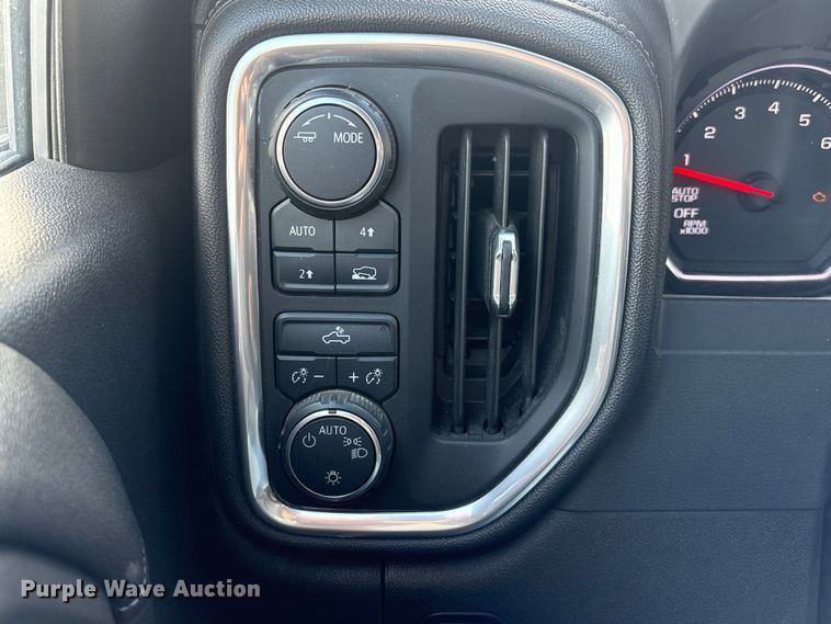 image for item DO5206 2020 Chevrolet Silverado 1500 Crew Cab pickup truck