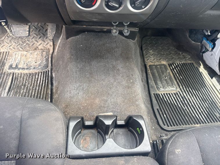 image for item DO8515 2010 Chevrolet Colorado pickup truck