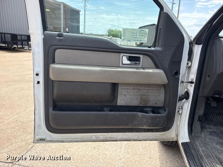 image for item DO8517 2010 Ford F150 pickup truck