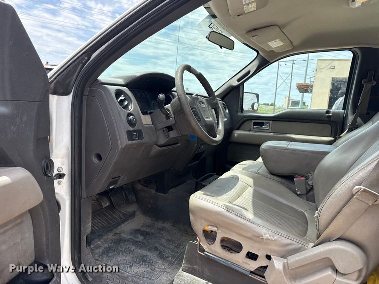 image for item DO8517 2010 Ford F150 pickup truck