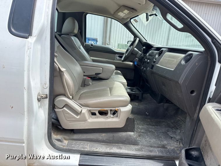 image for item DO8517 2010 Ford F150 pickup truck