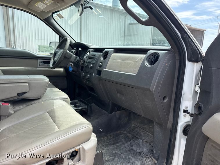 image for item DO8517 2010 Ford F150 pickup truck