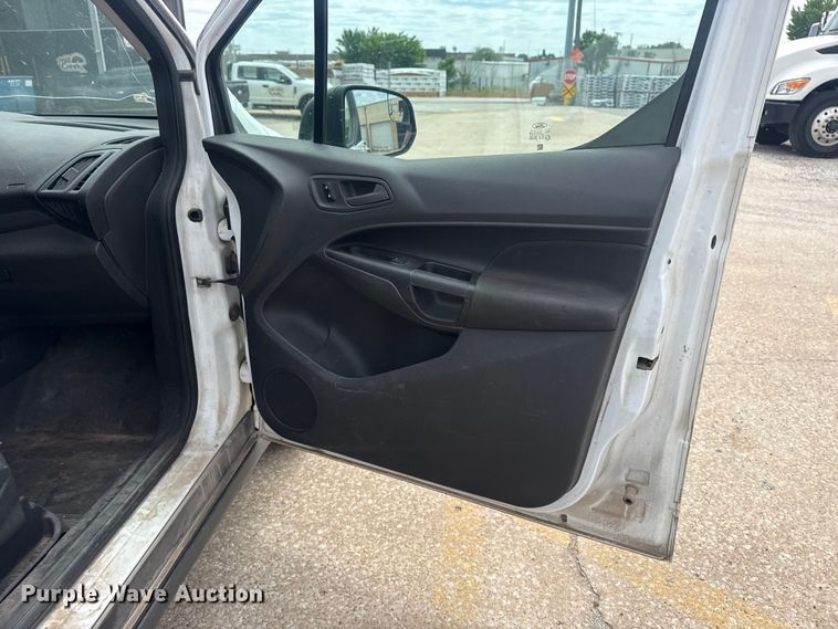 image for item DO8518 2016 Ford Transit Connect van
