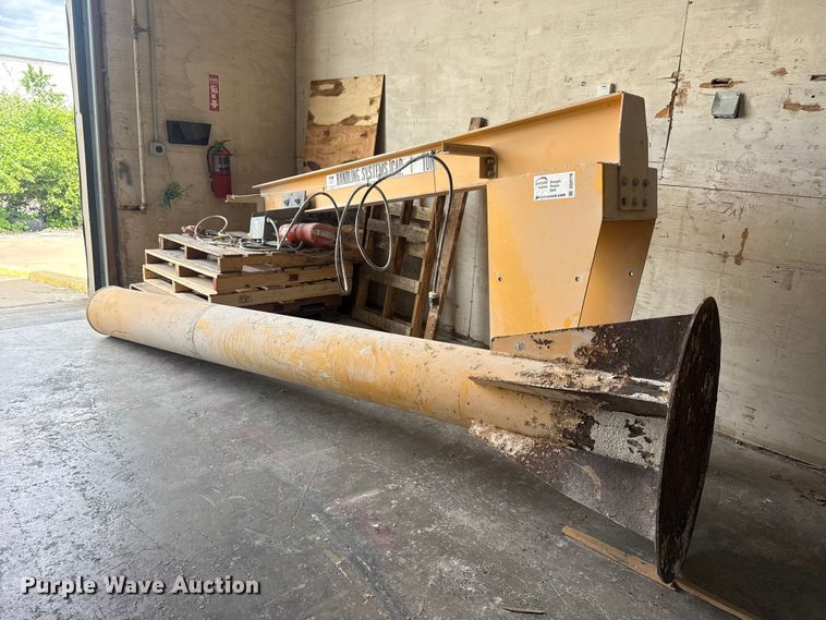 image for item DO8520 Handling Systems overhead crane
