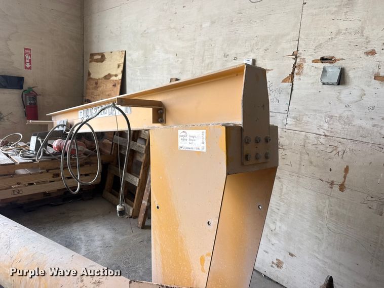 image for item DO8520 Handling Systems overhead crane