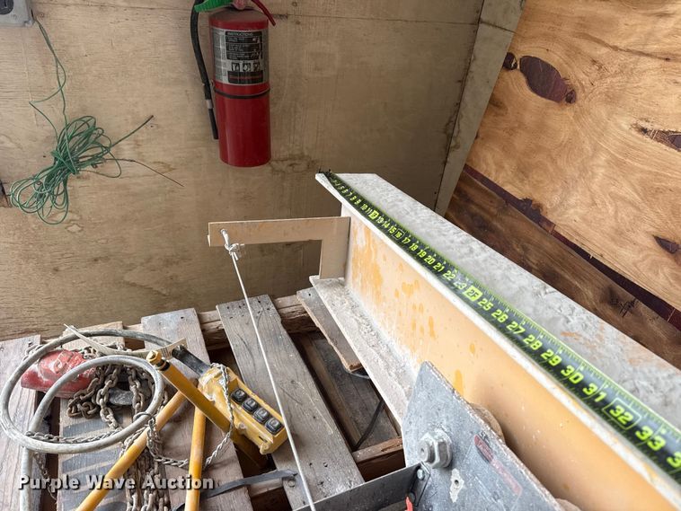 image for item DO8520 Handling Systems overhead crane