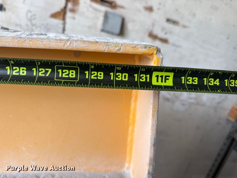 image for item DO8520 Handling Systems overhead crane