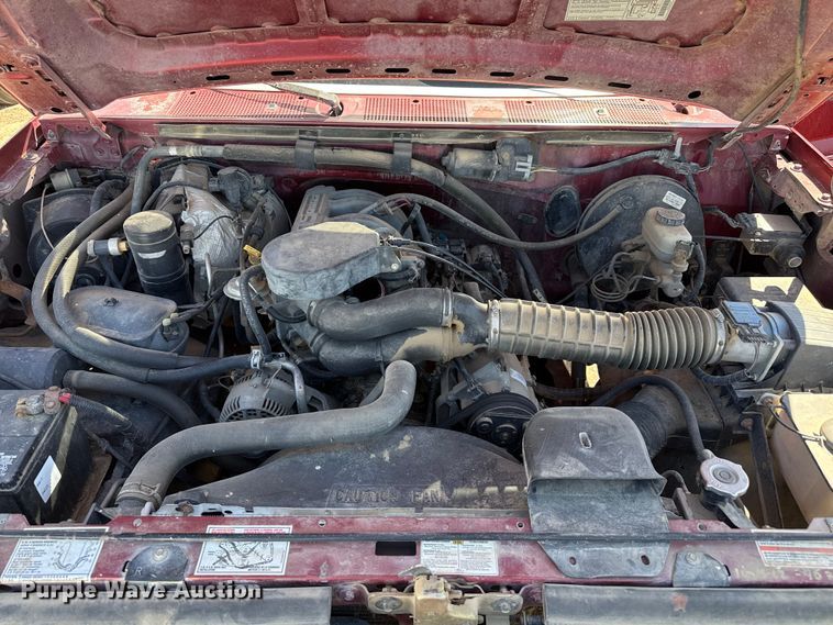 image for item DS6825 1996 Ford F150 pickup truck